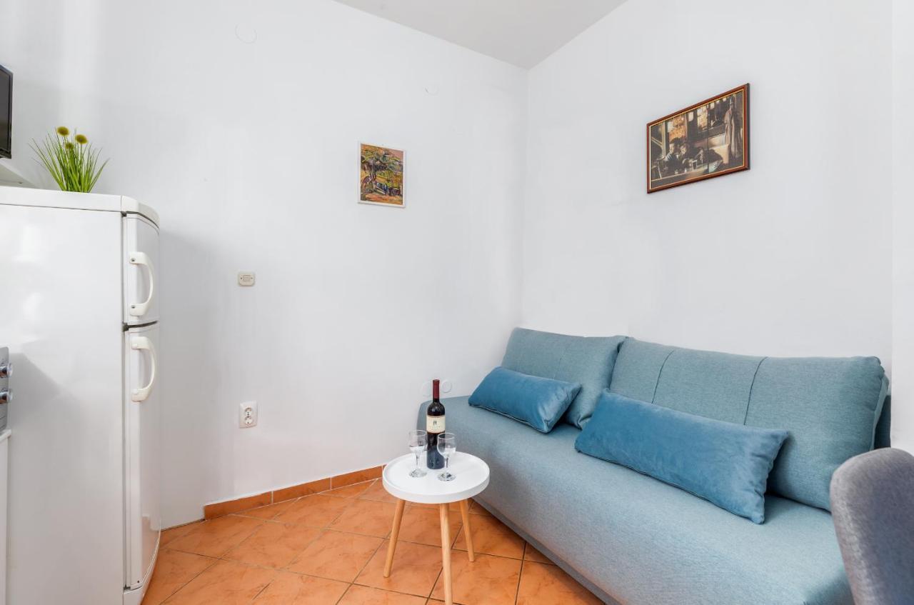 Center Of Fazana Apartments Katarina エクステリア 写真