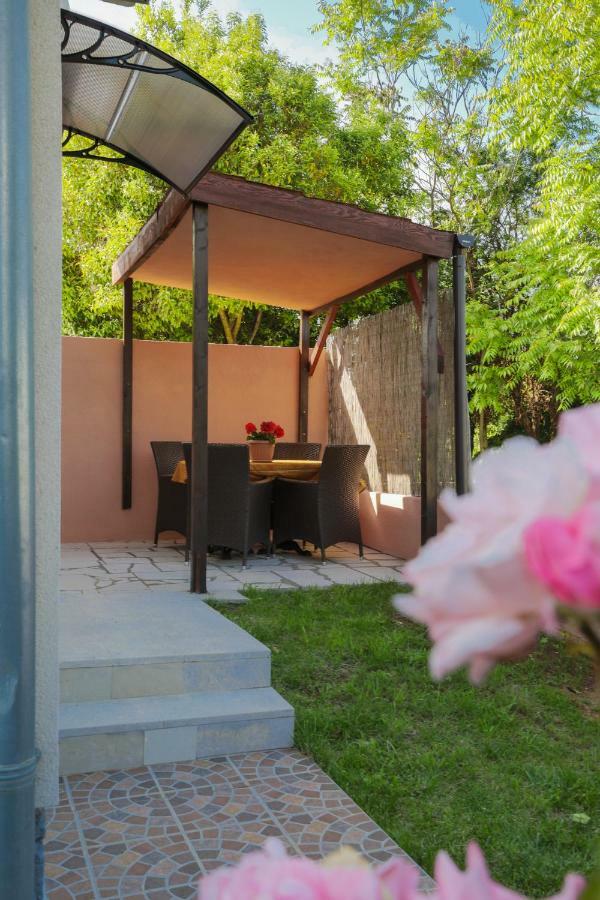 Center Of Fazana Apartments Katarina エクステリア 写真